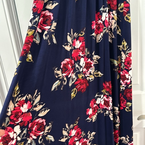 BRAND NEW Loveappella Maxi Dress - Picture 3 of 5